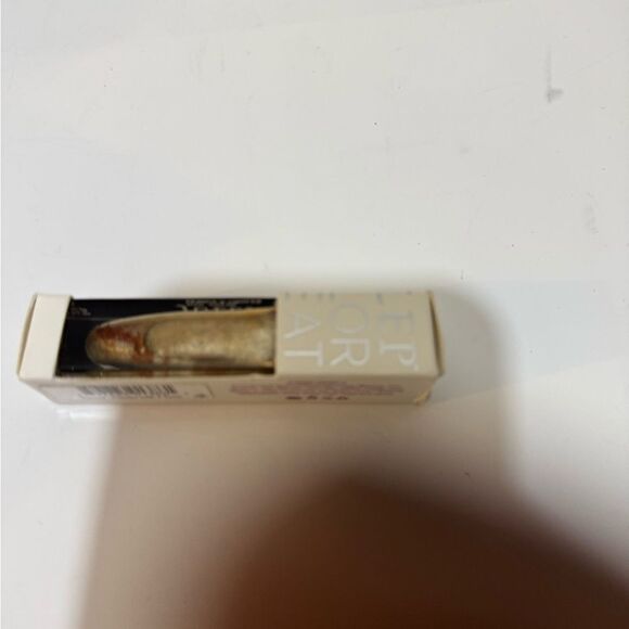 Julep lipsticks Sienna  classic with a twist - Picture 4 of 7